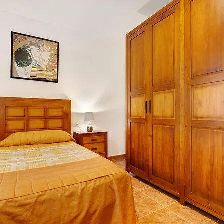 Apartamento Casa Paco 4 *